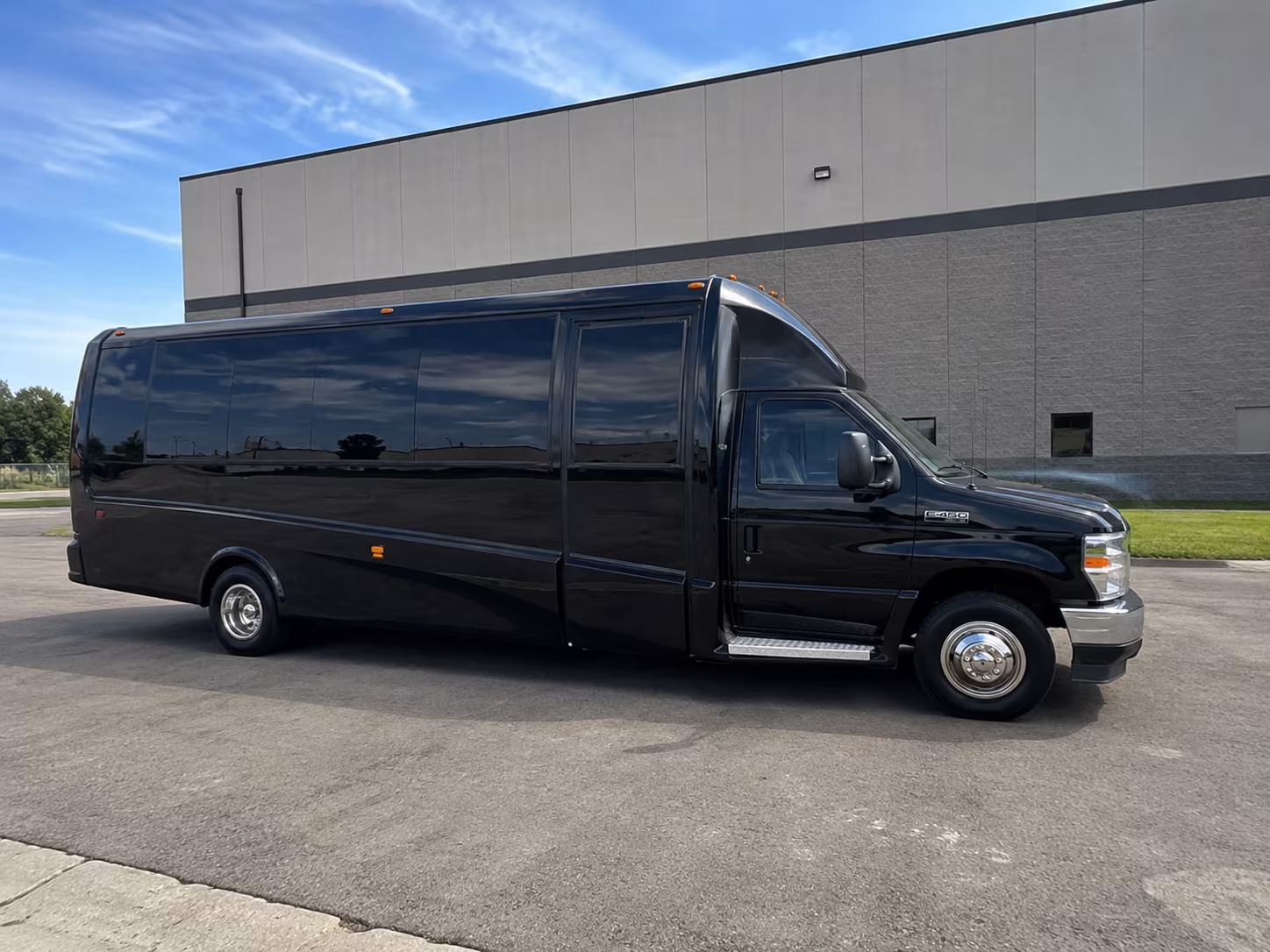 camden private airport shuttles for camden pickups and drop offs