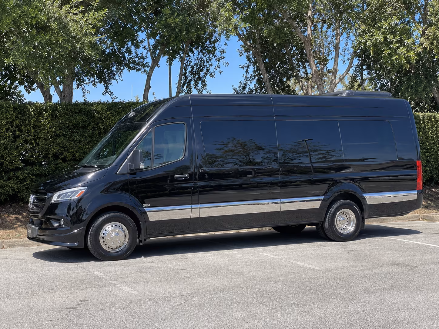 cherry hill township private shuttles for wedding pickups and drop offs in cherry hill township