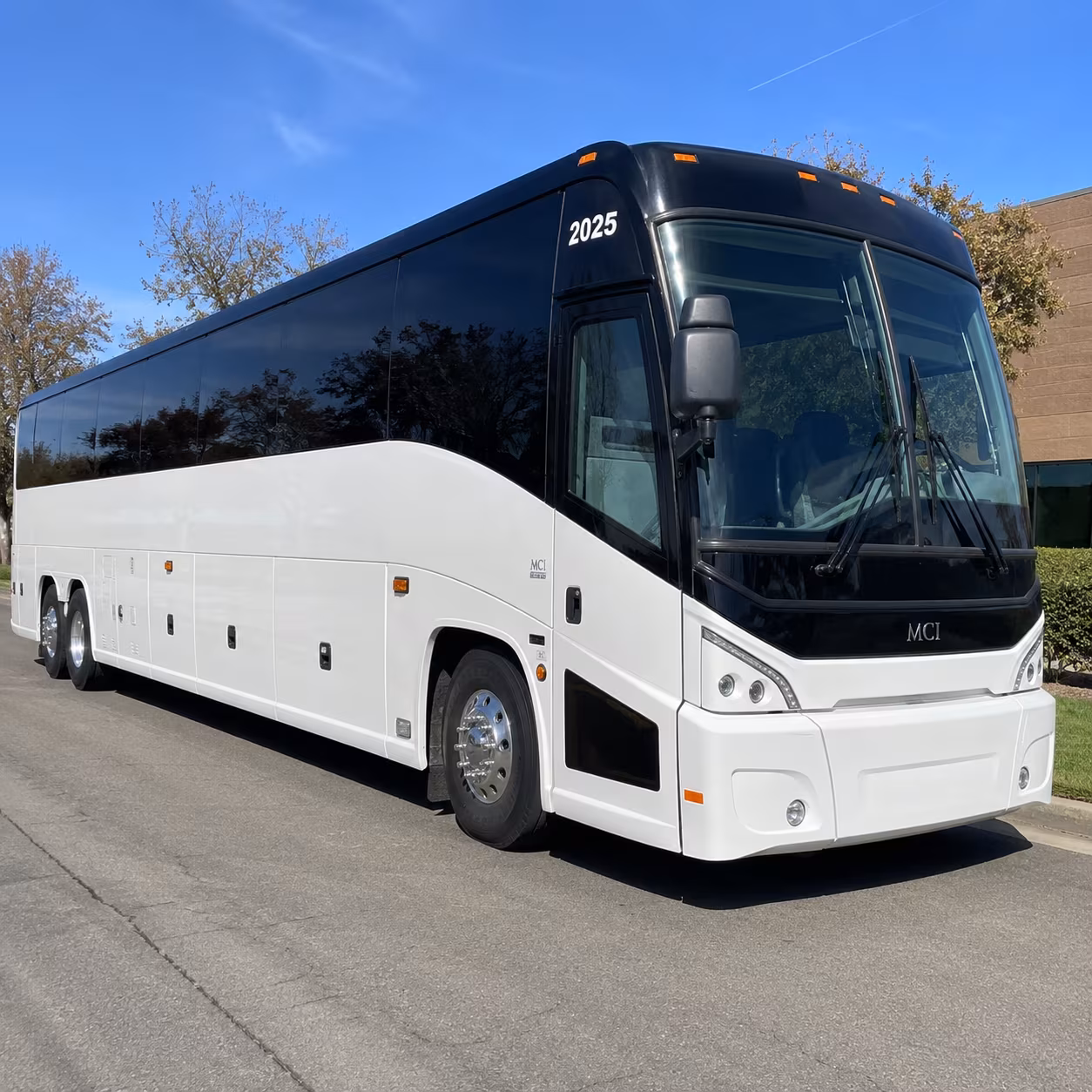 gloucestercharterbuscompany com puts newark liberty international airport within easy reach of gloucester groups