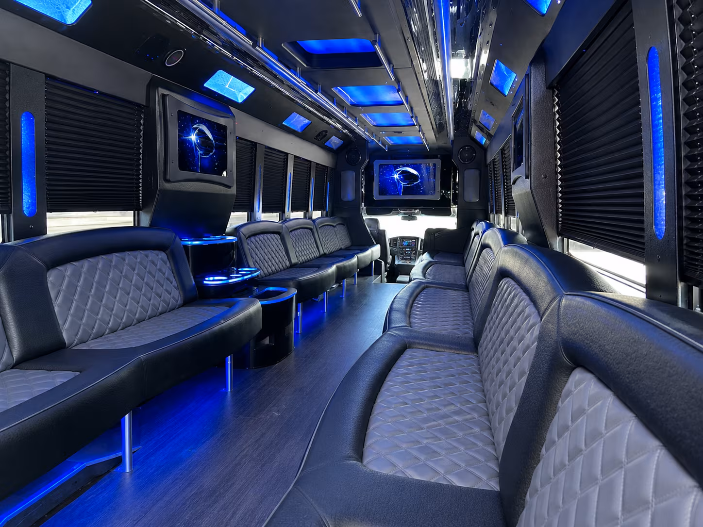 philadelphia book the perfect ride with philadelphia prom bus rentals