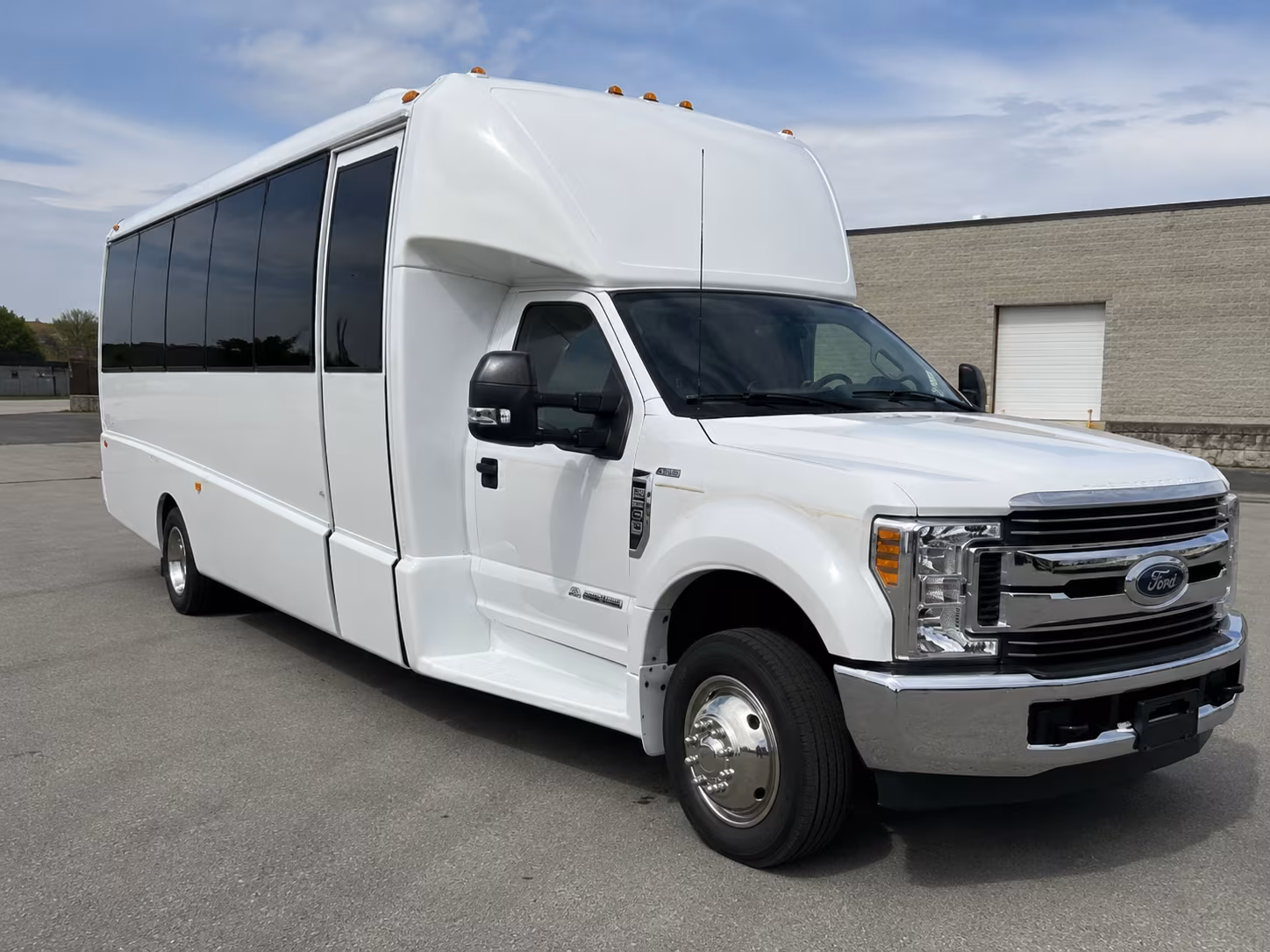 philadelphia coordinate team and fan travel with philadelphia bus rentals