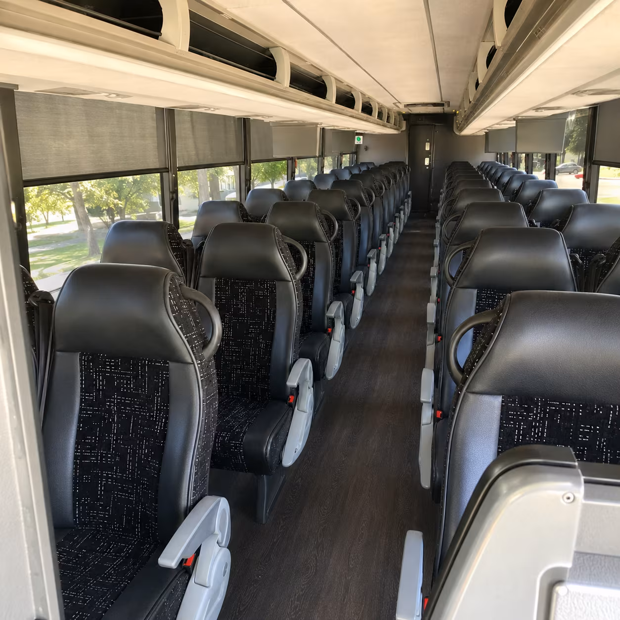 vineland sleek charter bus rentals for vineland corporate retreats