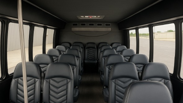 gloucester 28 passenger minibus rental