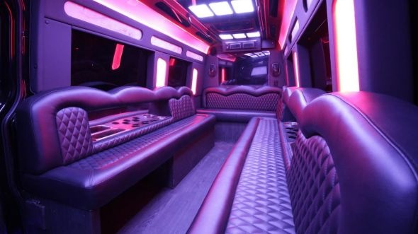 gloucester sprinter limo rental inside